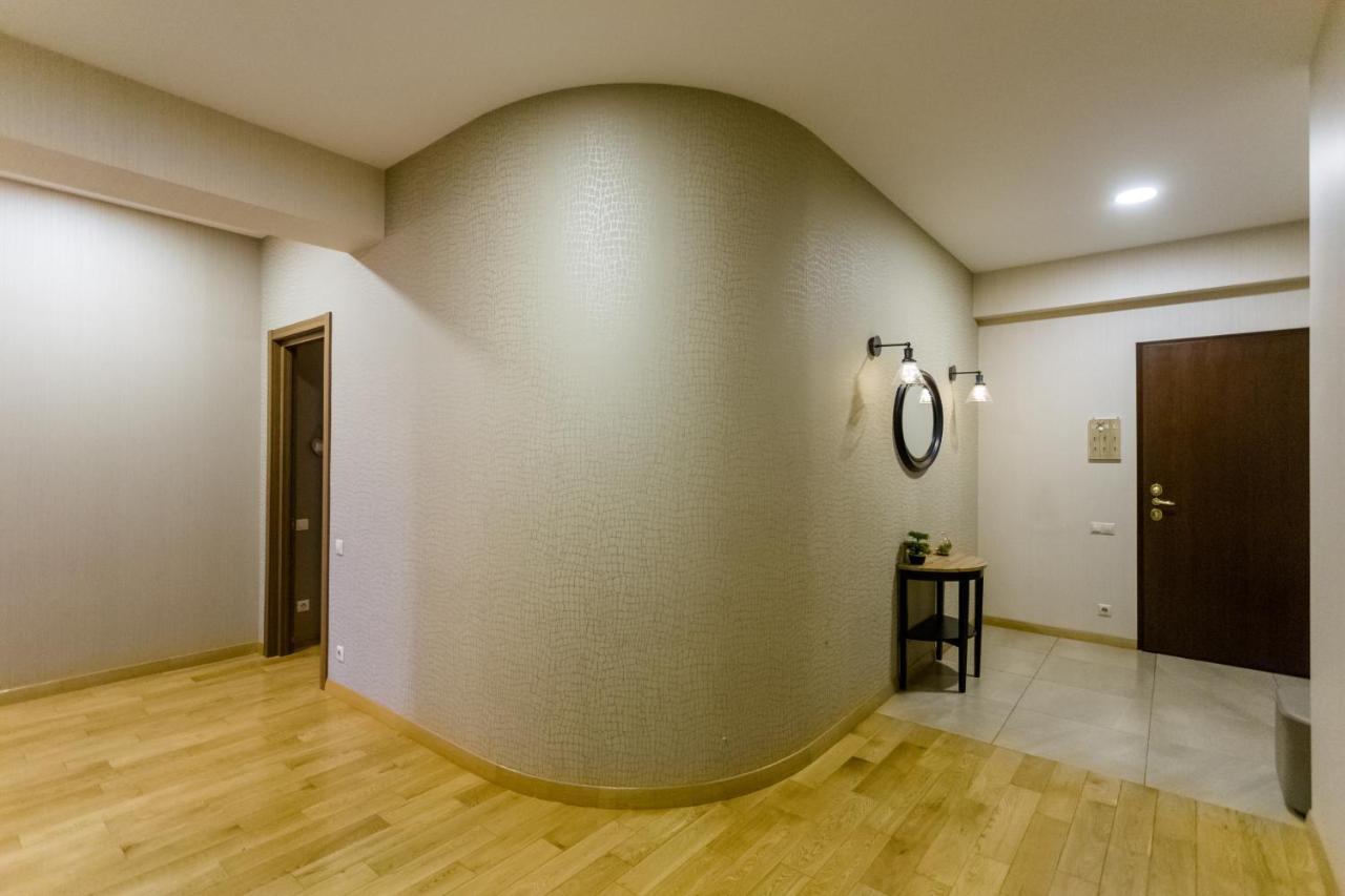 Central Cosy 5Bd-5Bath Apartment Tbilisi Eksteriør billede